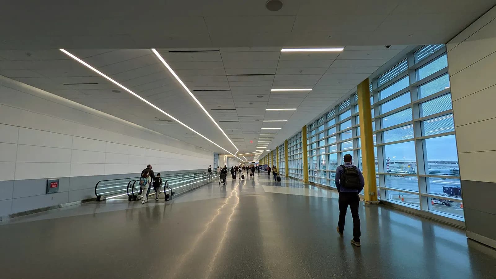 Retail and transit: installation view 4
